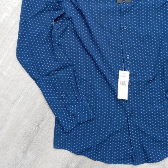 JONES NEW YORK men's Dress shirt. Slim Fit. STRETCH ** Firm price. - Picture 3 of 6